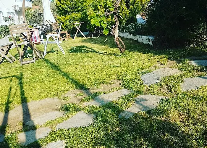 Limon Bed & Breakfast 3*